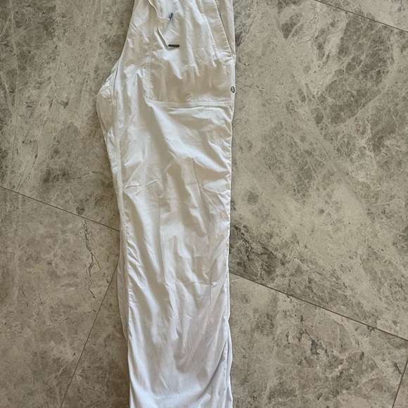 Lululemon Studio Dance Pant Size 8 White/bone - Picture 3 of 7
